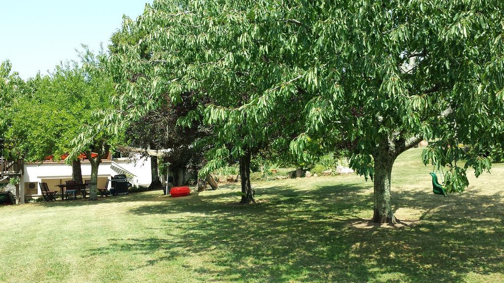 Gites Oasis Du Lot Payrac Luaran gambar